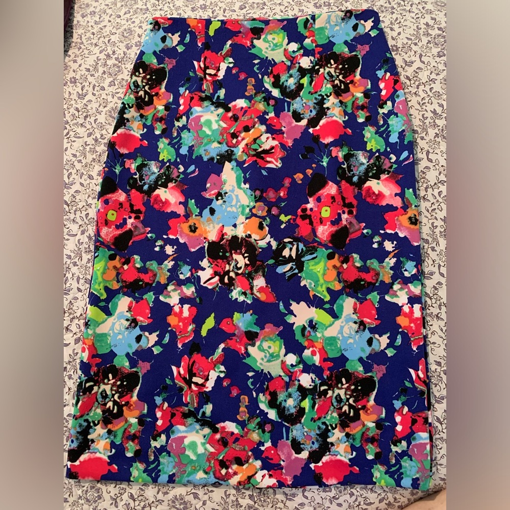 🦋Nicole by Nicole Miller pencil skirt stretchy floral multicolored size small - Picture 1 of 8